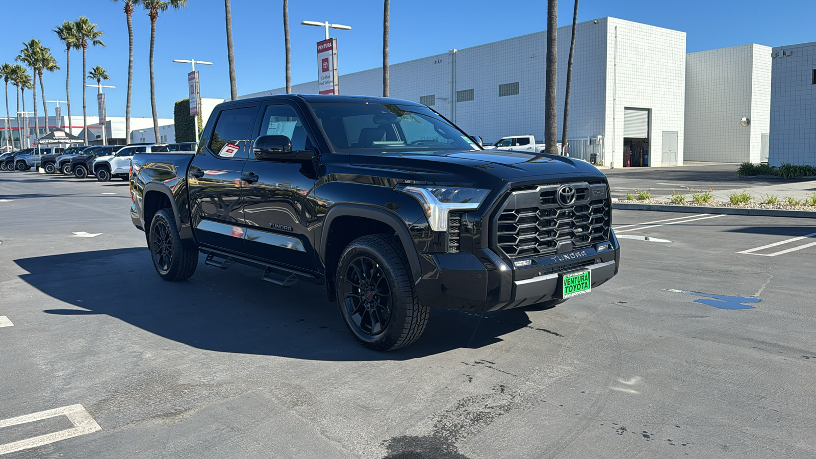 2025 Toyota Tundra Limited CrewMax 5.5 Bed 1