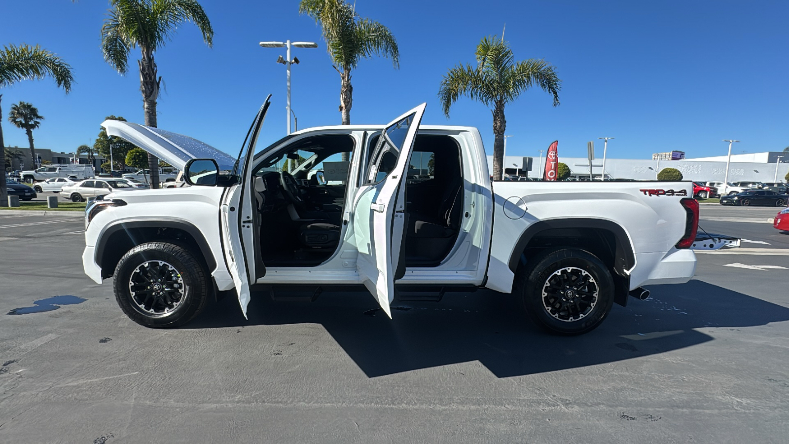 2025 Toyota Tundra SR5 CrewMax 5.5 Bed 11