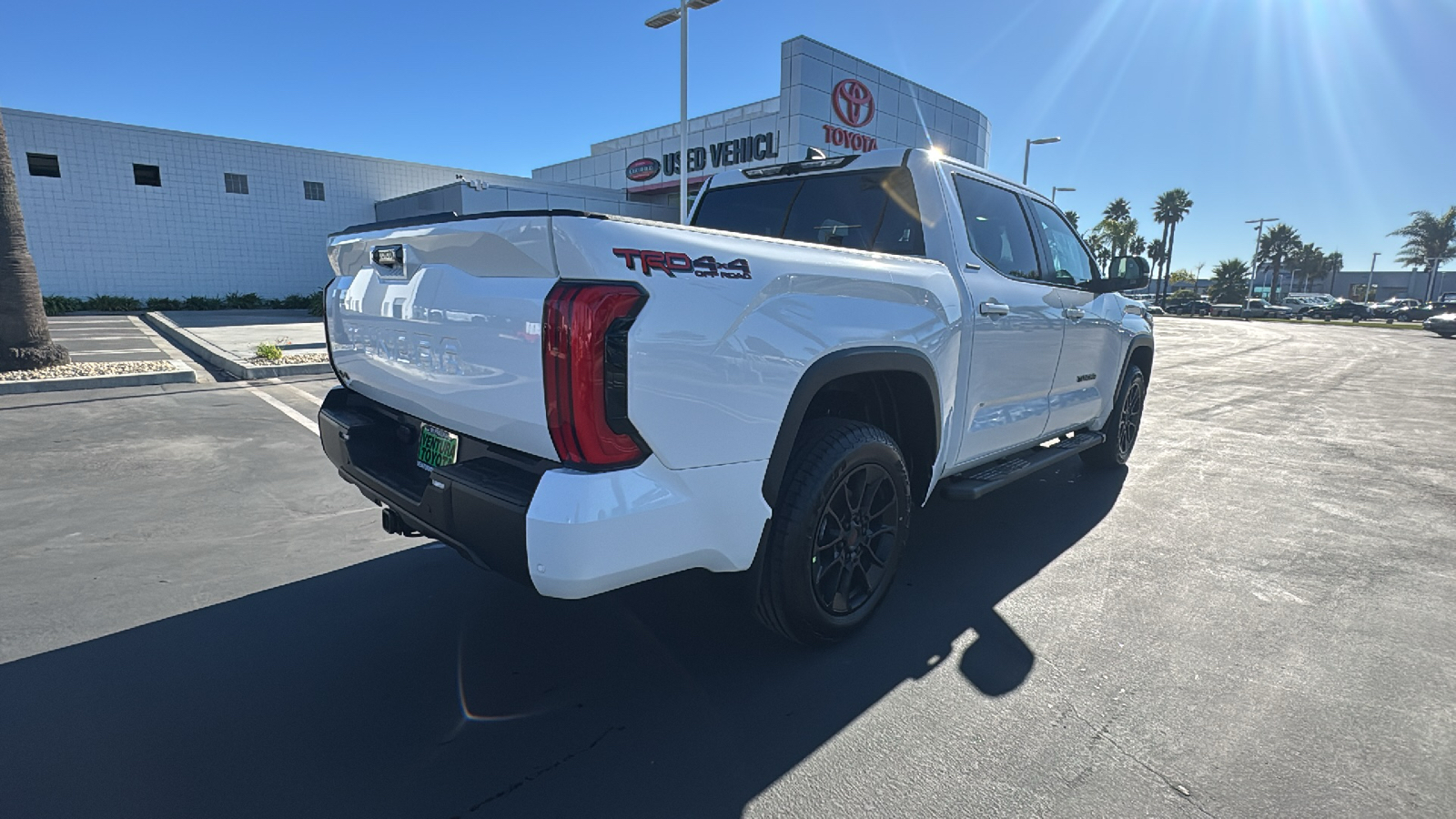 2025 Toyota Tundra Limited CrewMax 5.5 Bed 3