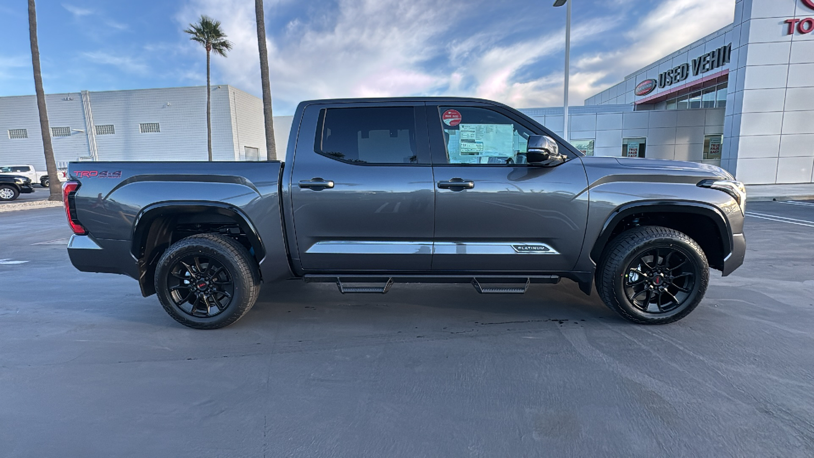 2025 Toyota Tundra Platinum CrewMax 5.5 Bed 2