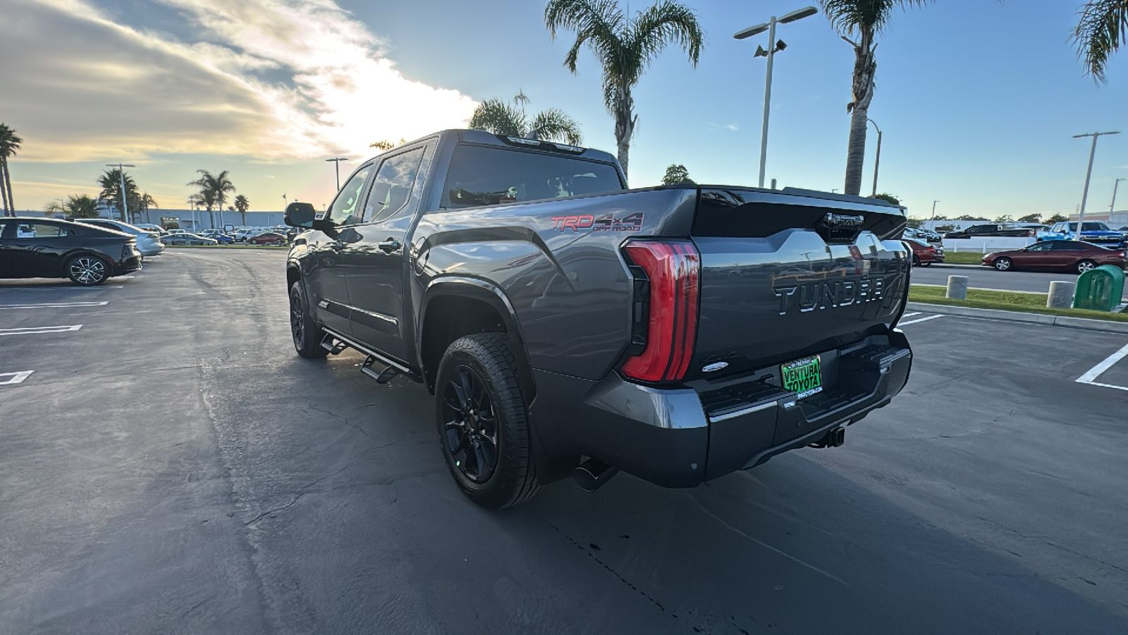 2025 Toyota Tundra Platinum CrewMax 5.5 Bed 5