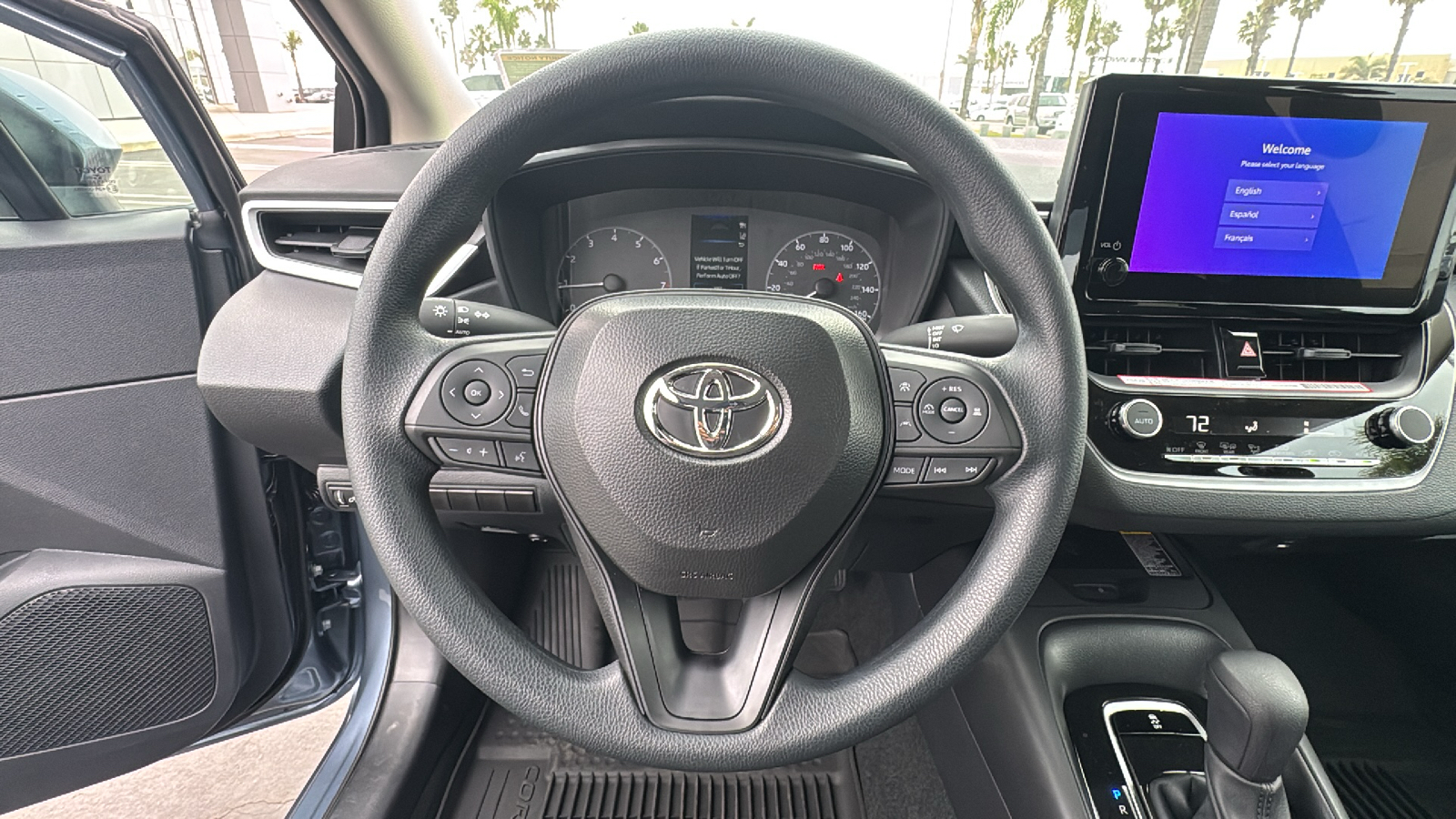 2025 Toyota Corolla LE 16