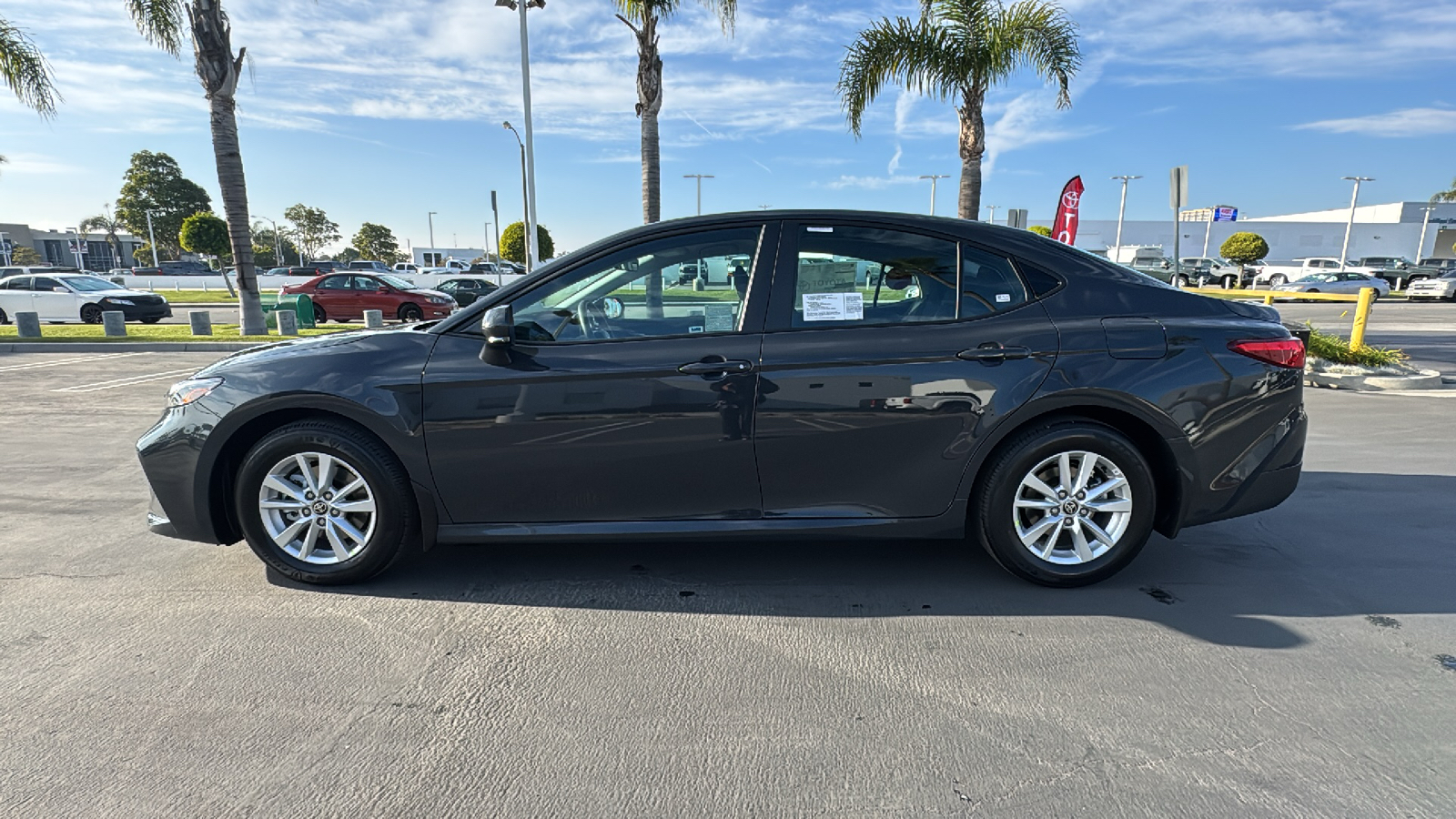 2025 Toyota Camry LE 6