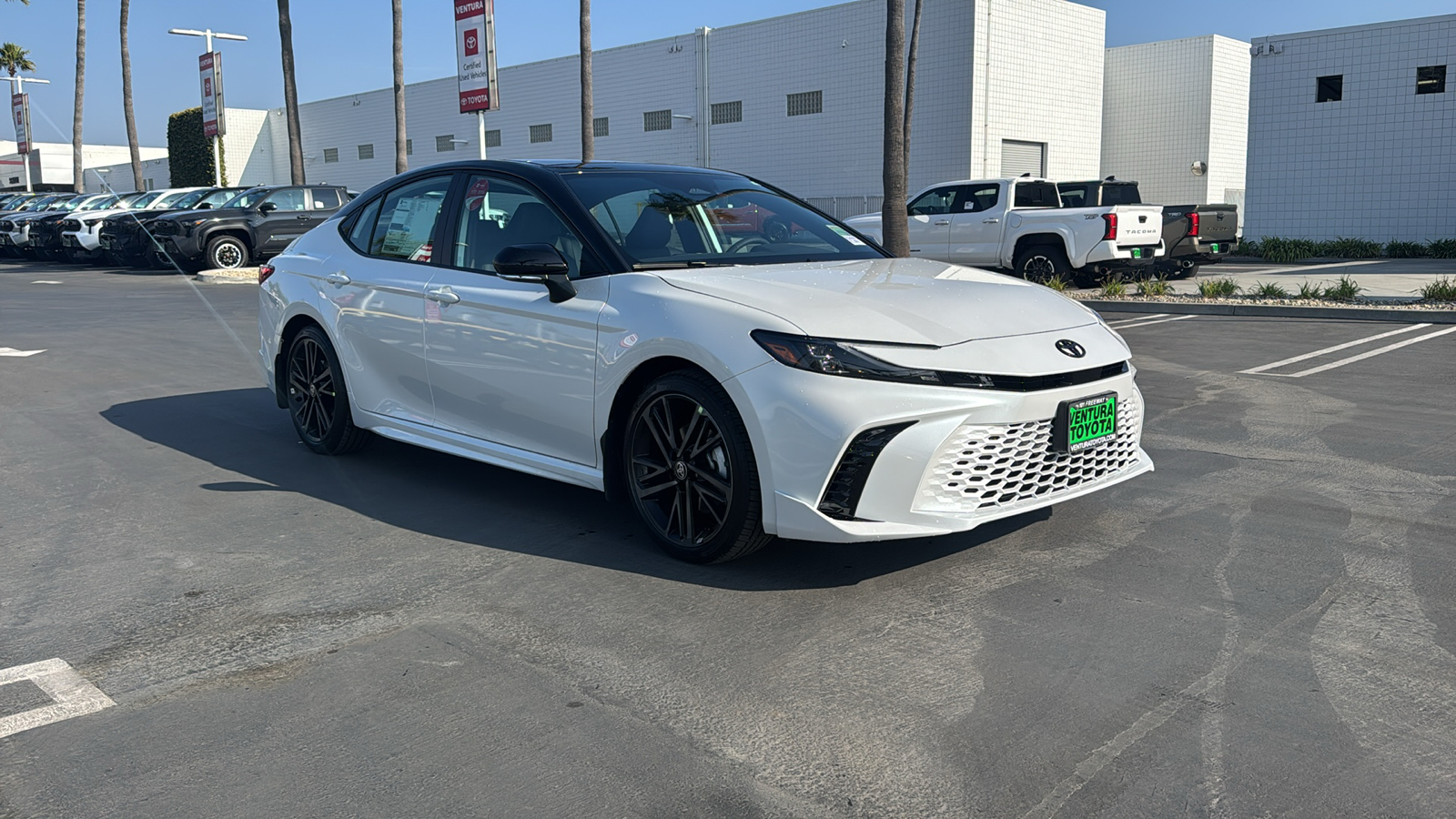 2025 Toyota Camry XSE 1