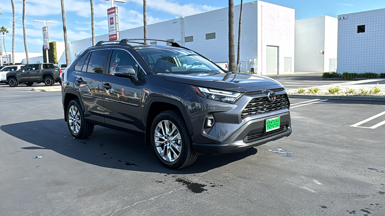 2025 Toyota RAV4 XLE Premium 1