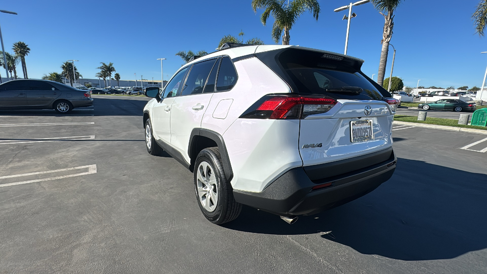 2021 Toyota RAV4 LE 5