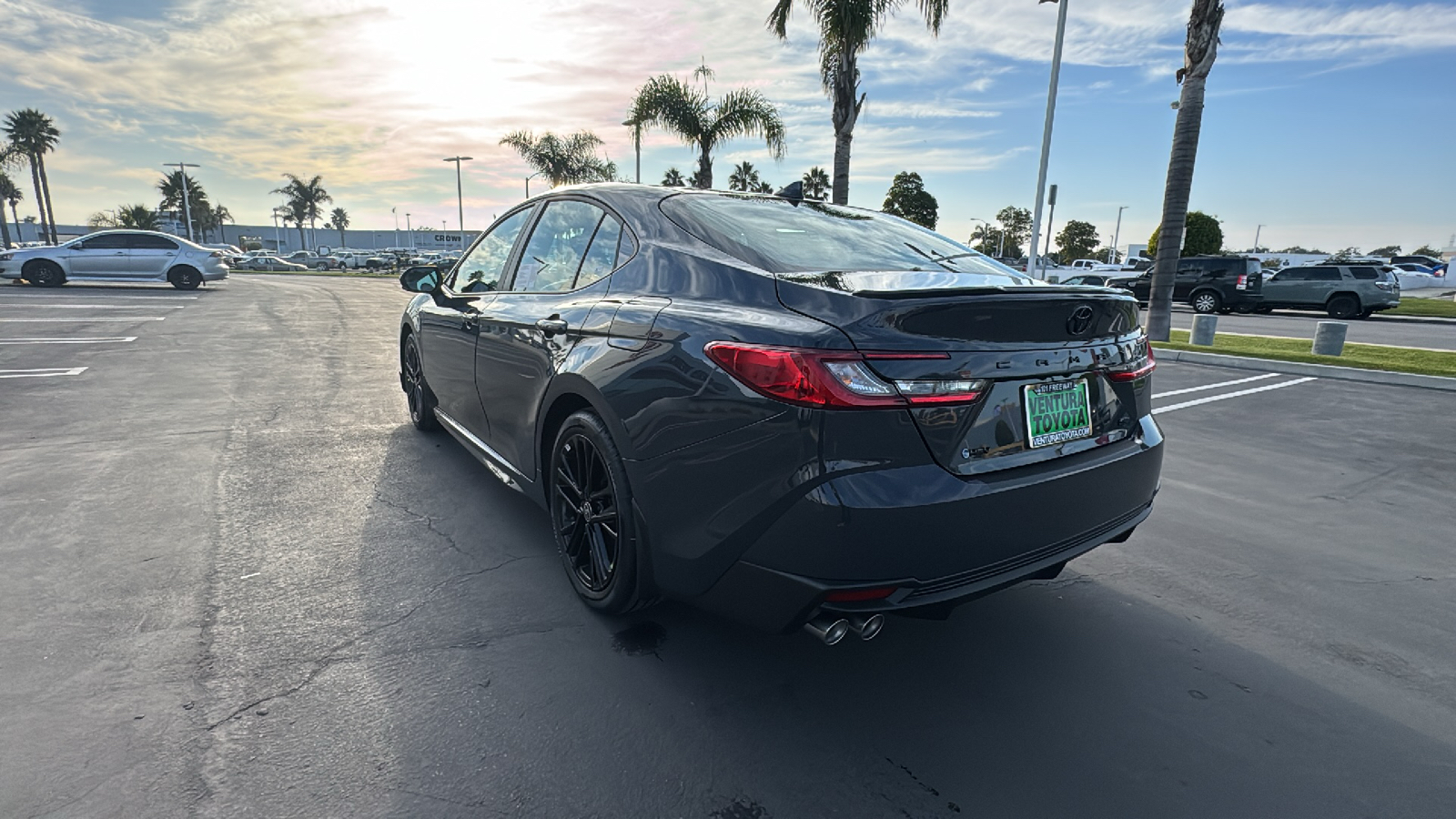 2025 Toyota Camry SE 5