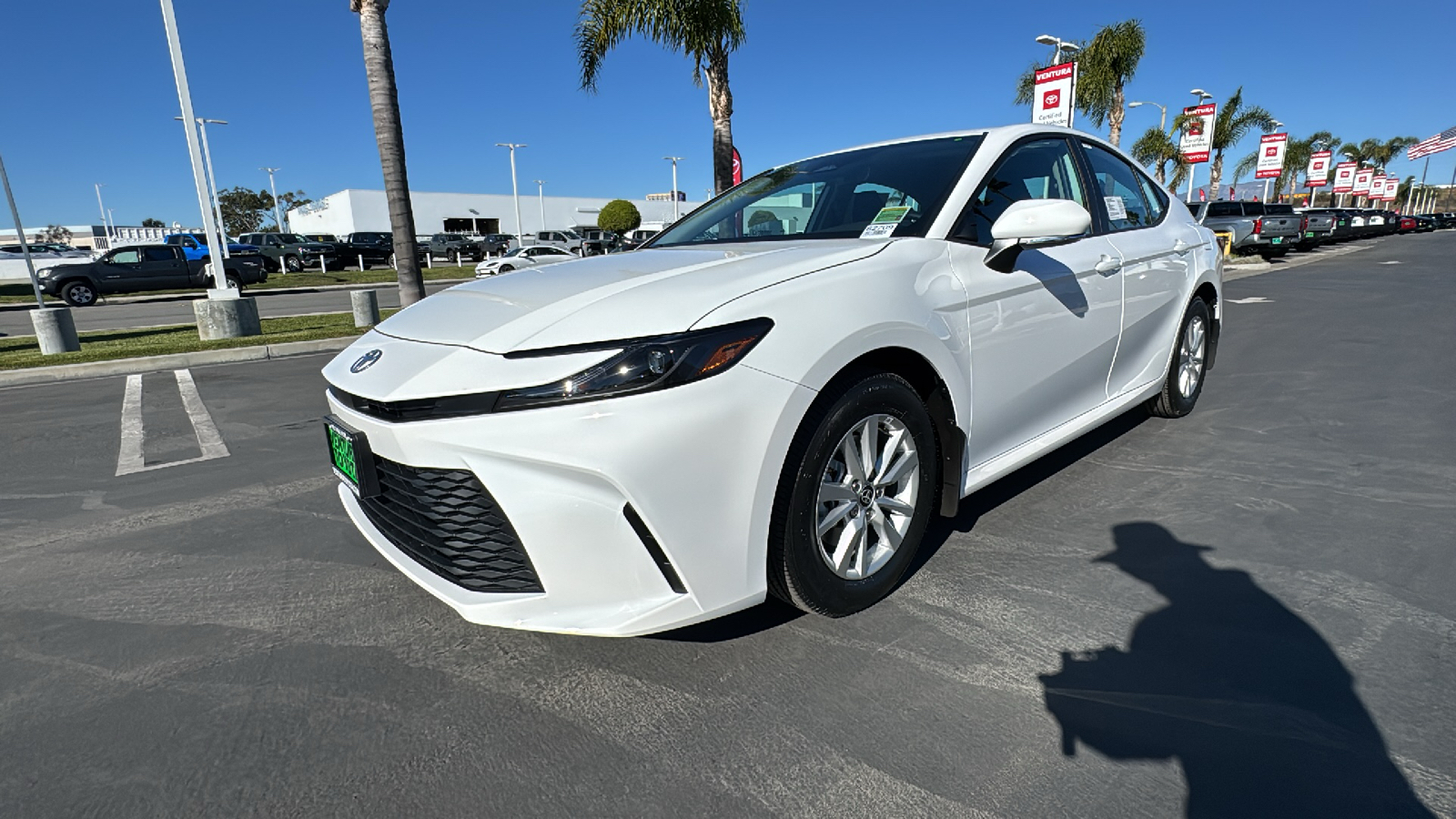 2025 Toyota Camry LE 7