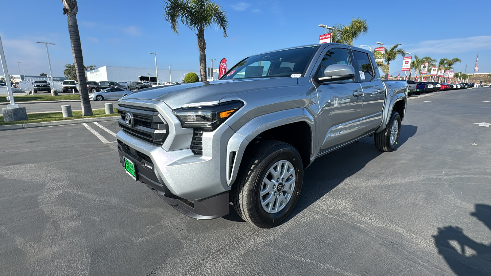 2025 Toyota Tacoma SR5 Double Cab 5 Bed AT 7