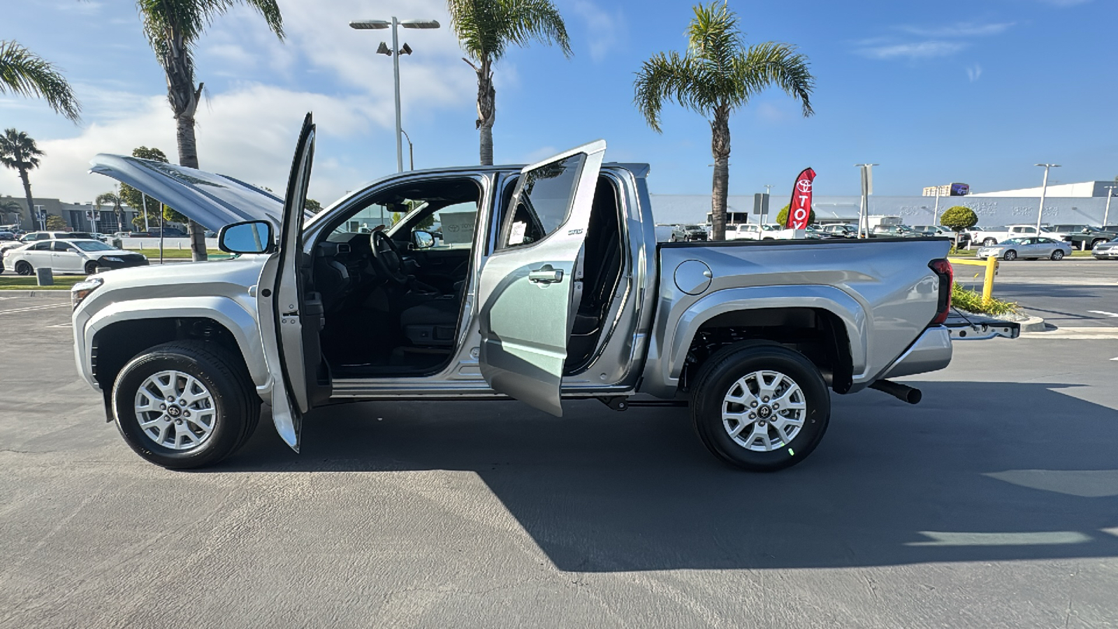 2025 Toyota Tacoma SR5 Double Cab 5 Bed AT 11