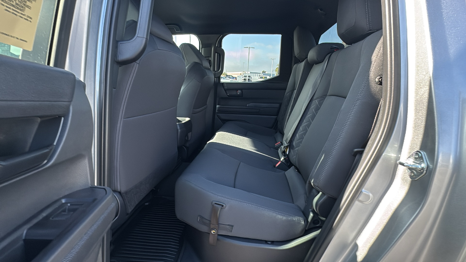 2025 Toyota Tacoma SR5 Double Cab 5 Bed AT 17