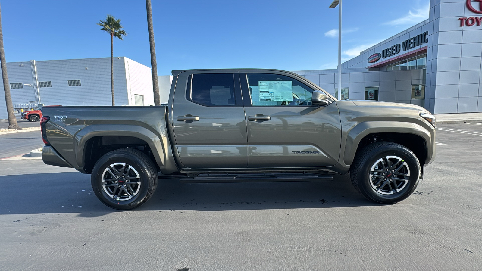 2025 Toyota Tacoma TRD Sport Double Cab 5 Bed AT 2