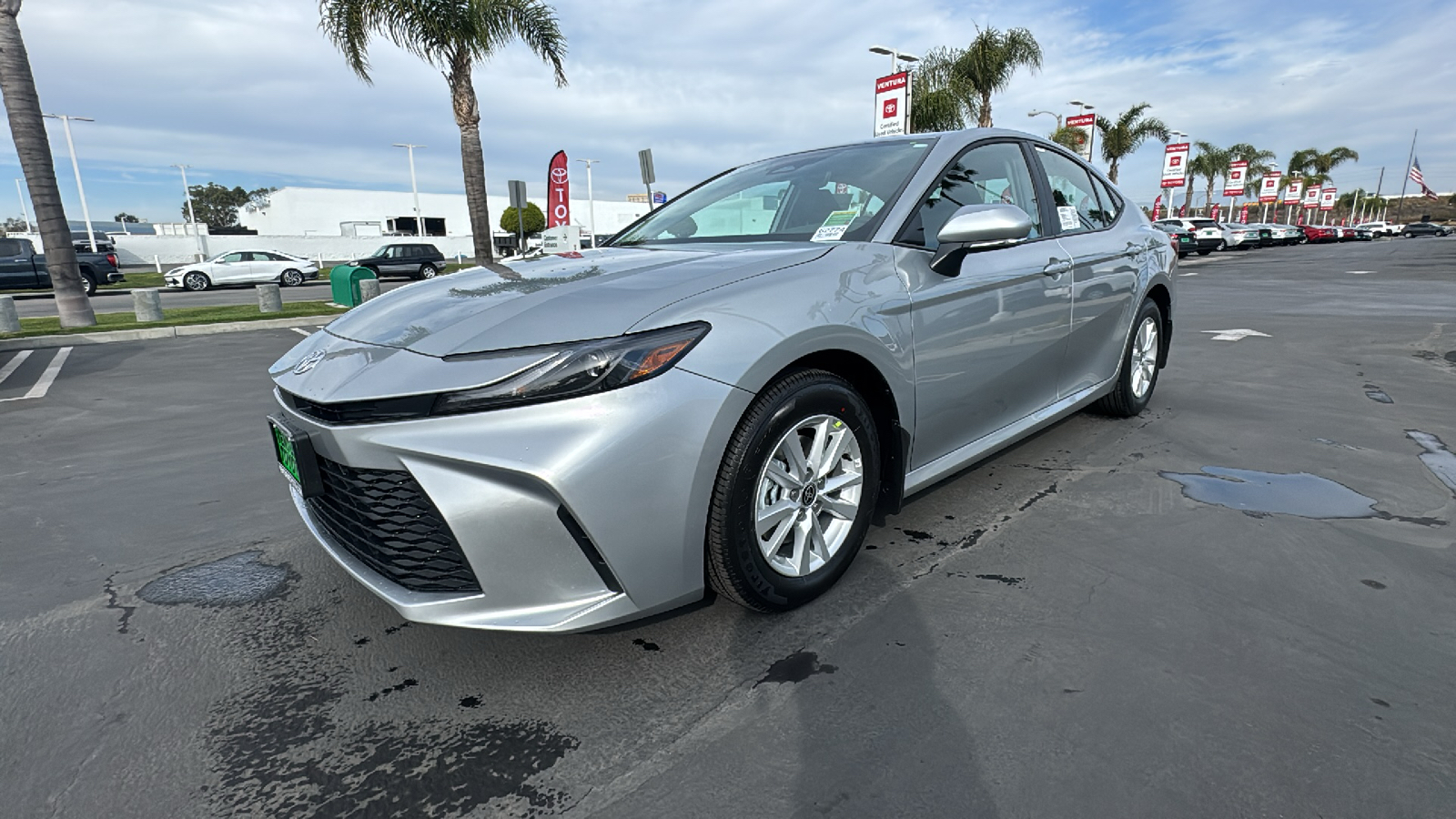 2025 Toyota Camry LE 7