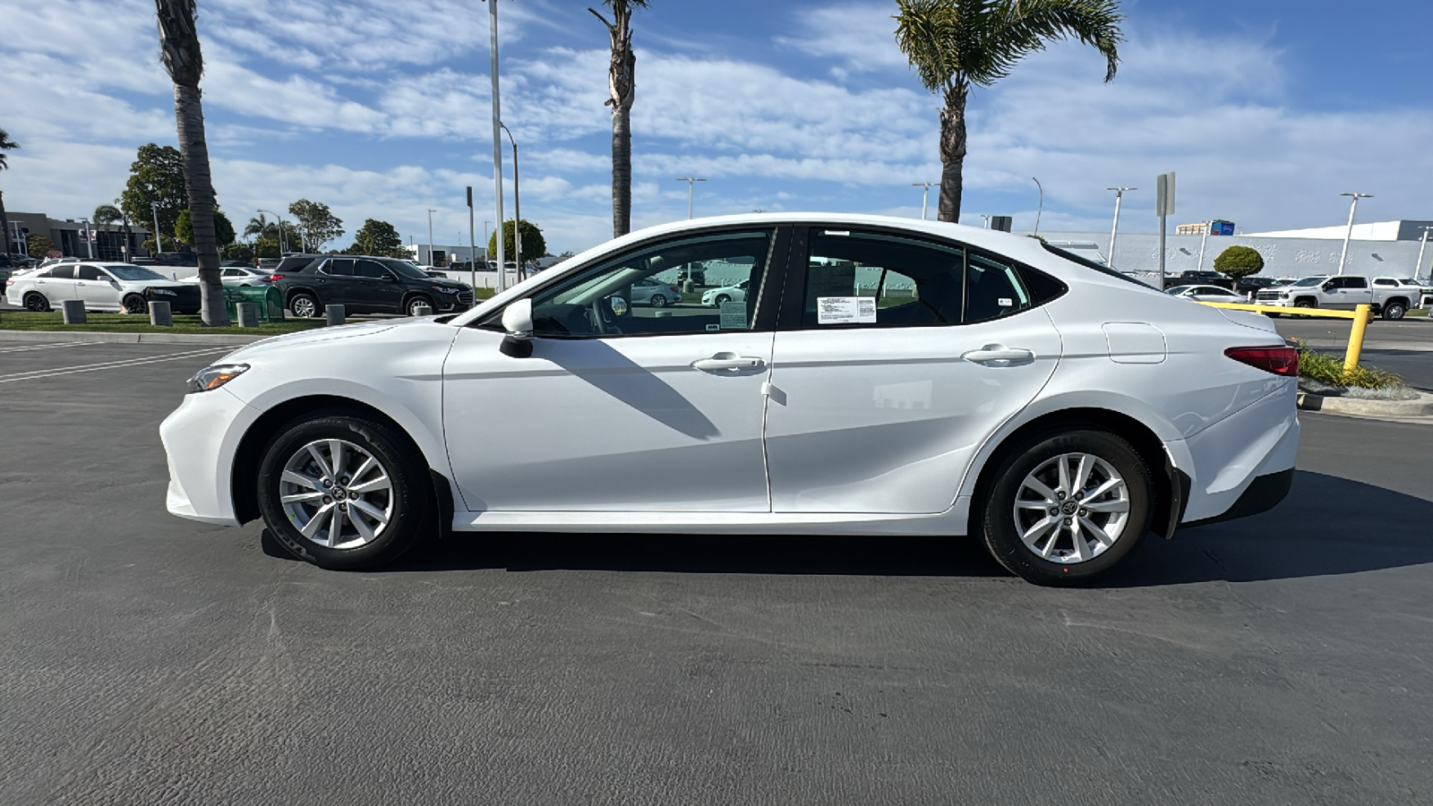 2025 Toyota Camry LE 6