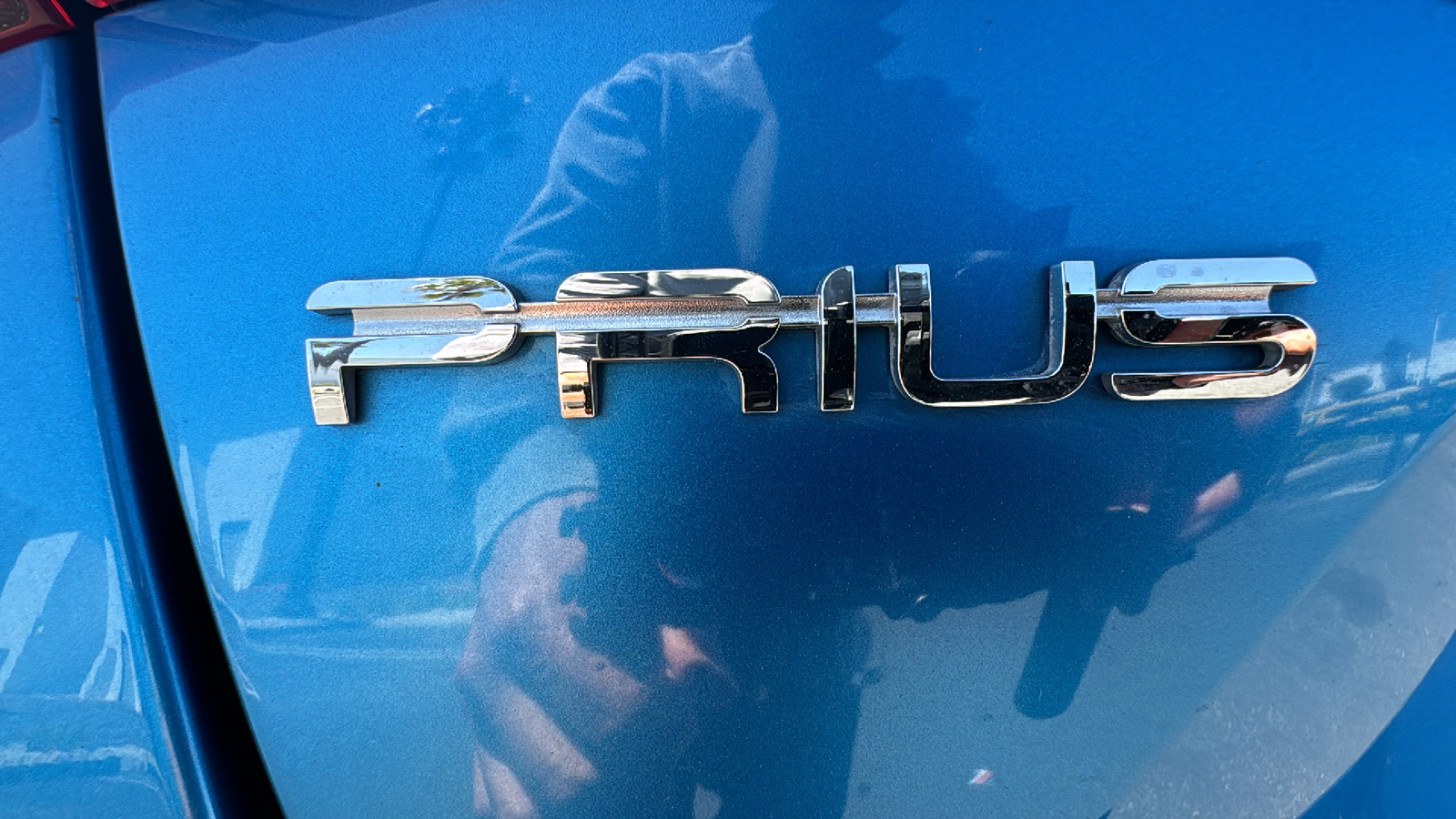 2021 Toyota Prius LE 25