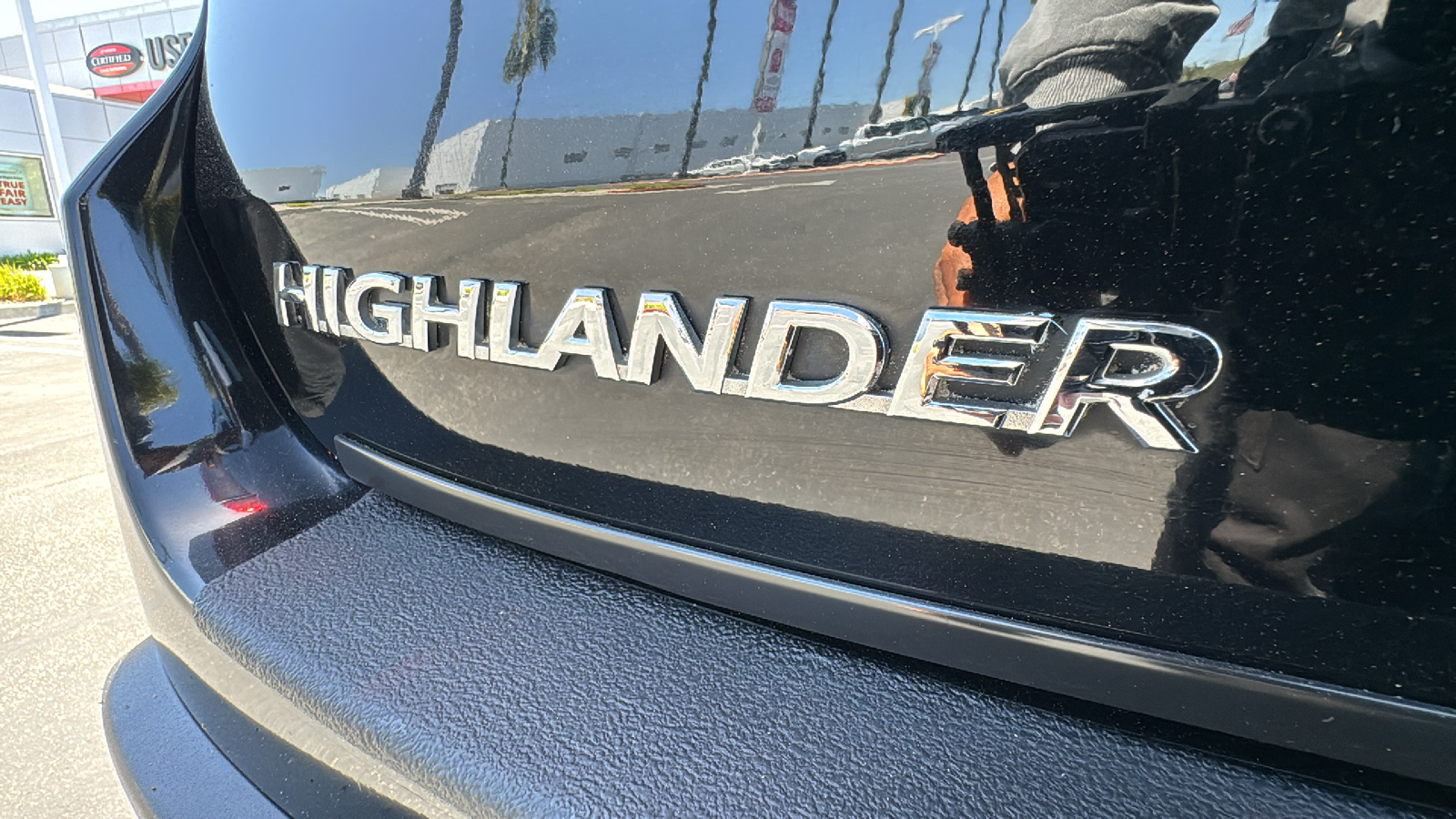 2019 Toyota Highlander LE 25