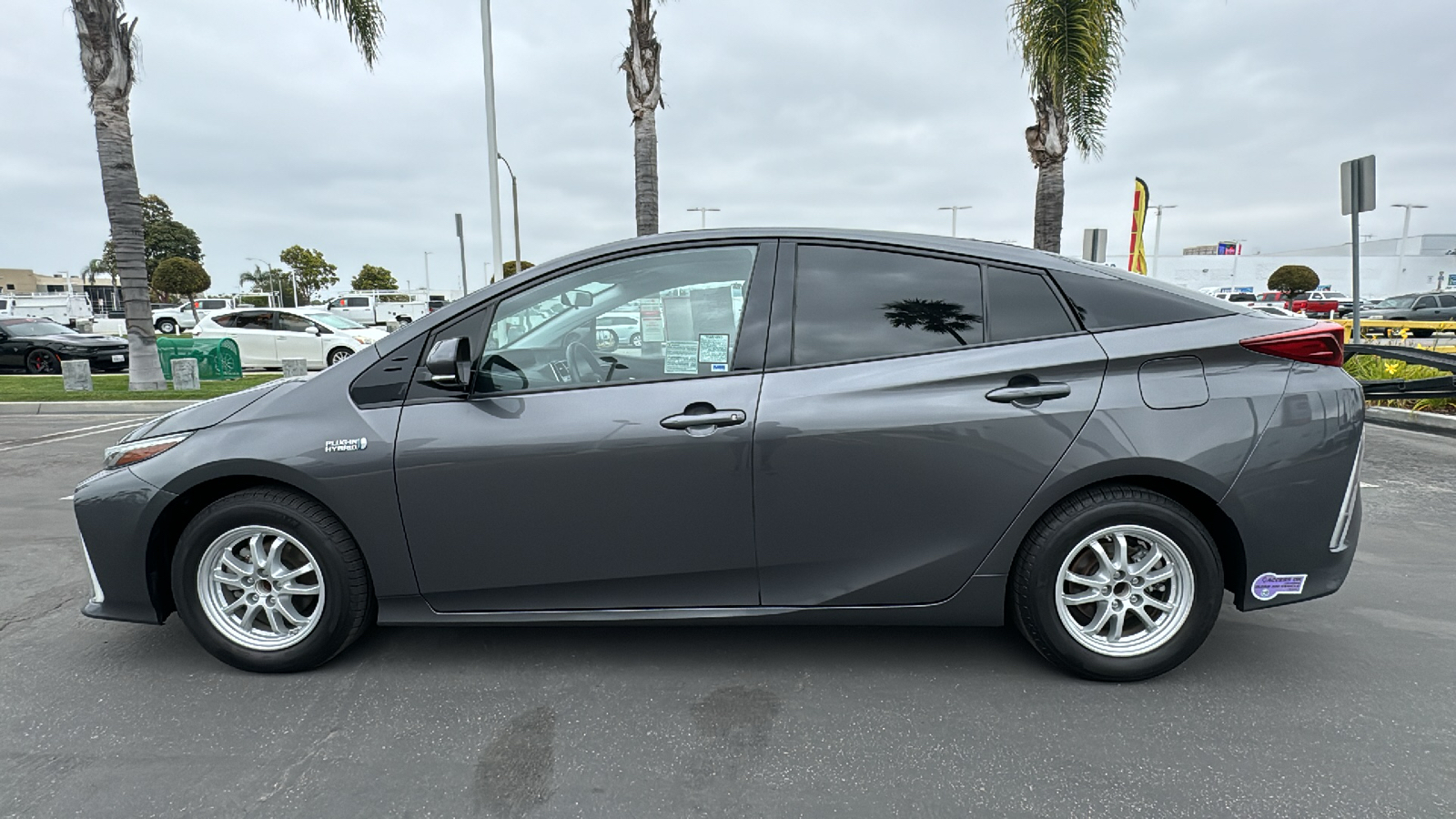 2019 Toyota Prius Prime Plus 6