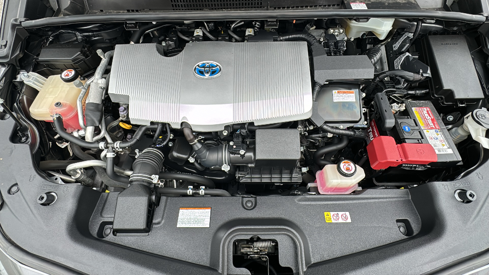 2019 Toyota Prius Prime Plus 9