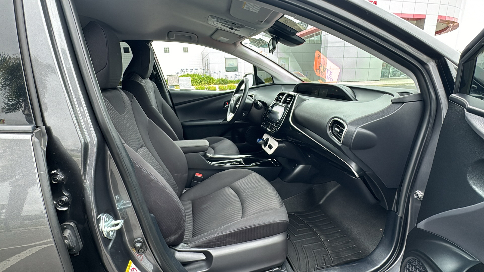 2019 Toyota Prius Prime Plus 20