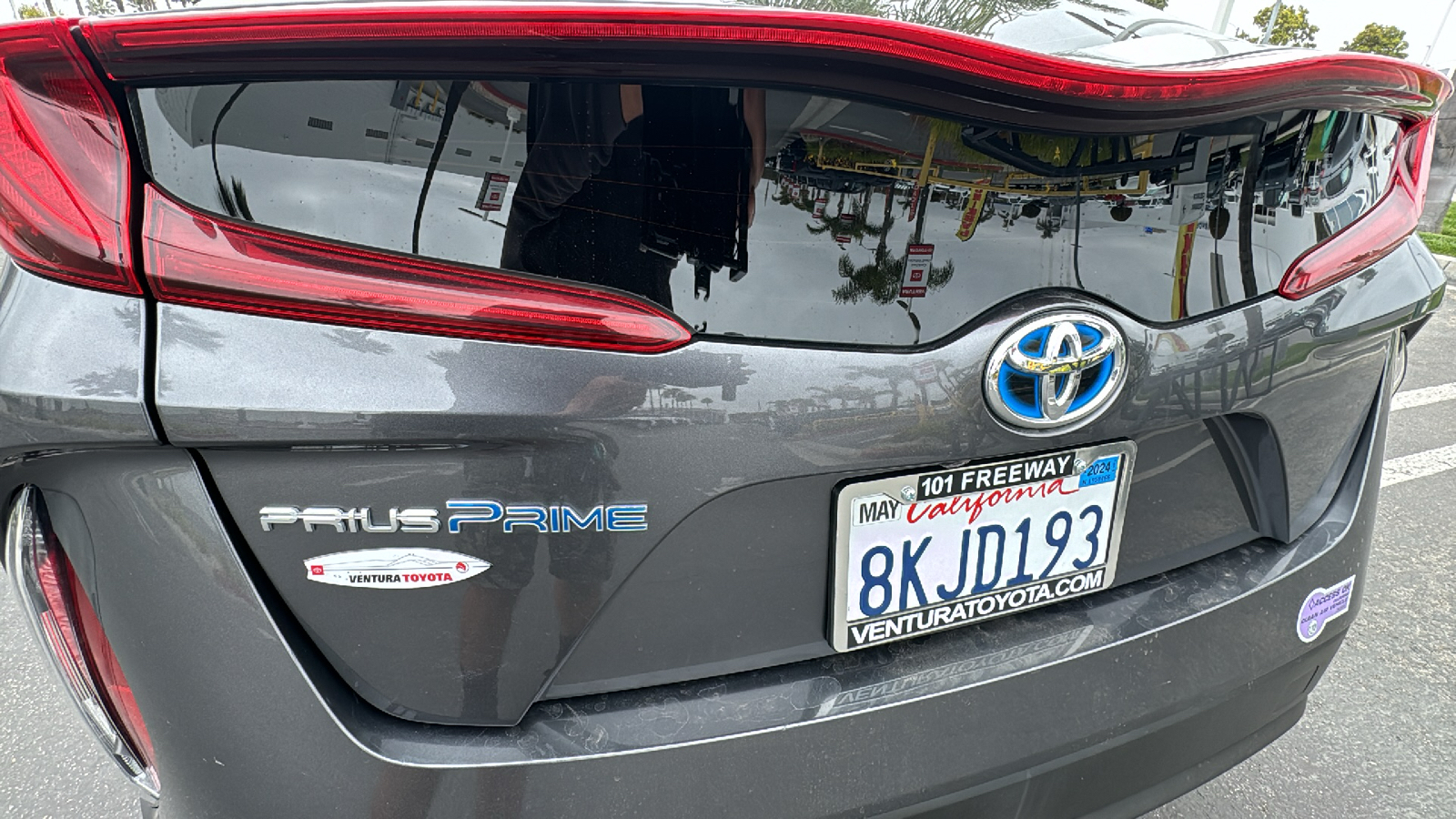 2019 Toyota Prius Prime Plus 24