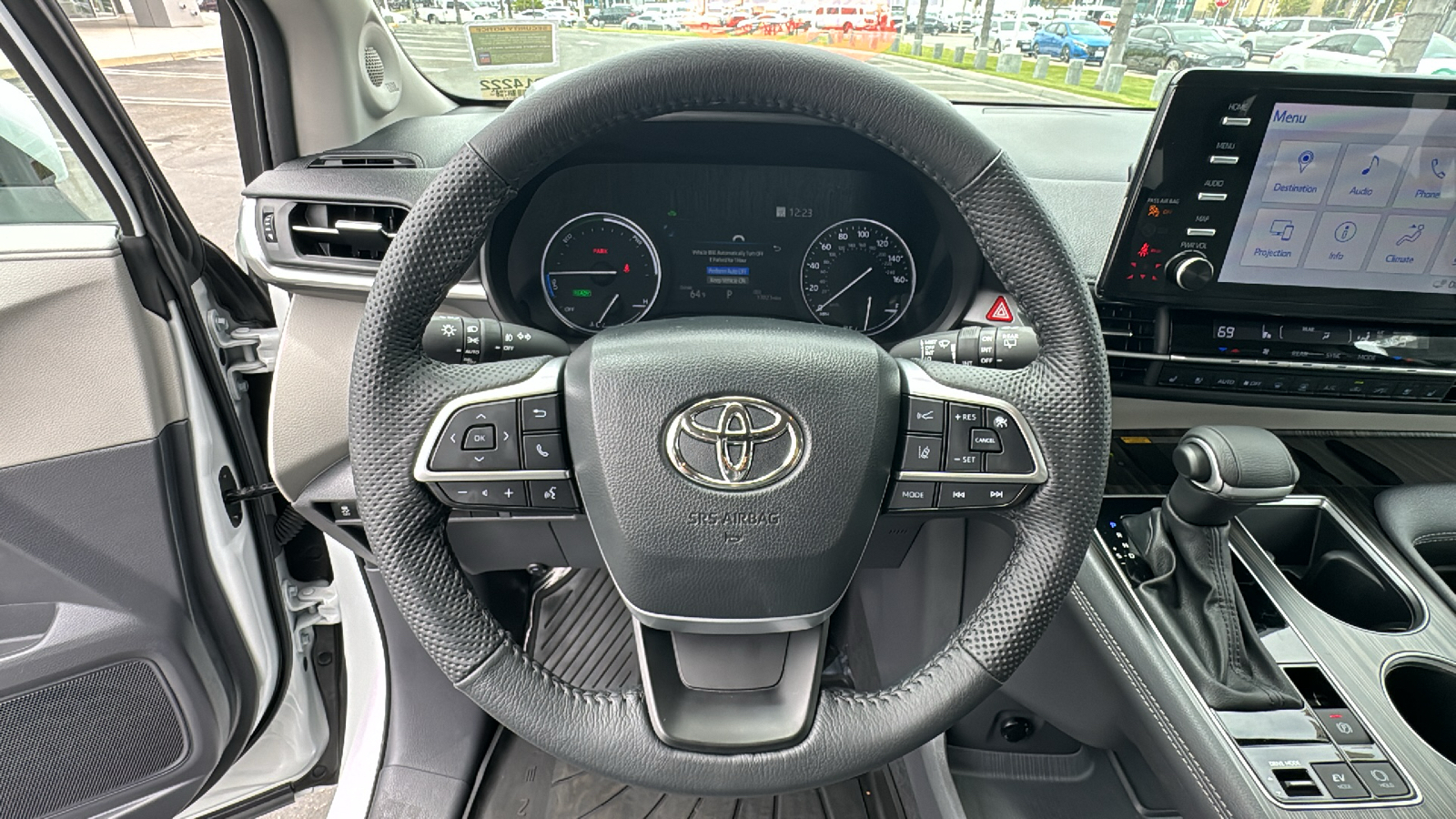2024 Toyota Sienna Limited 16
