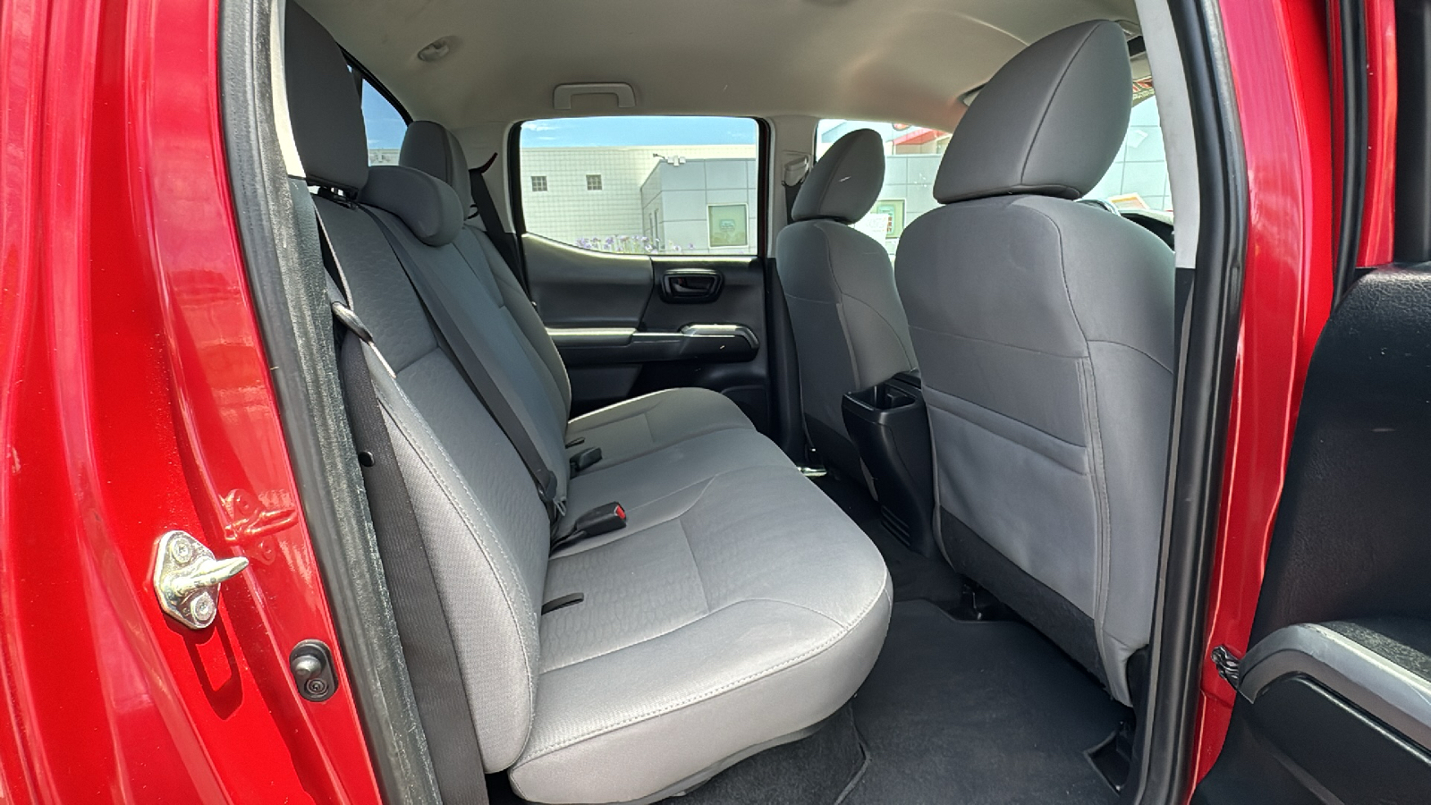 2017 Toyota Tacoma SR5 Double Cab 5 Bed I4 4x2 AT 19