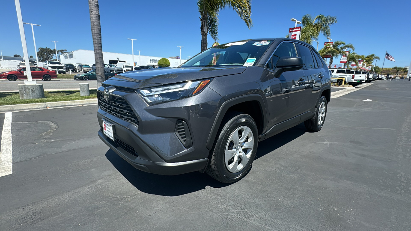 2023 Toyota RAV4 LE 7