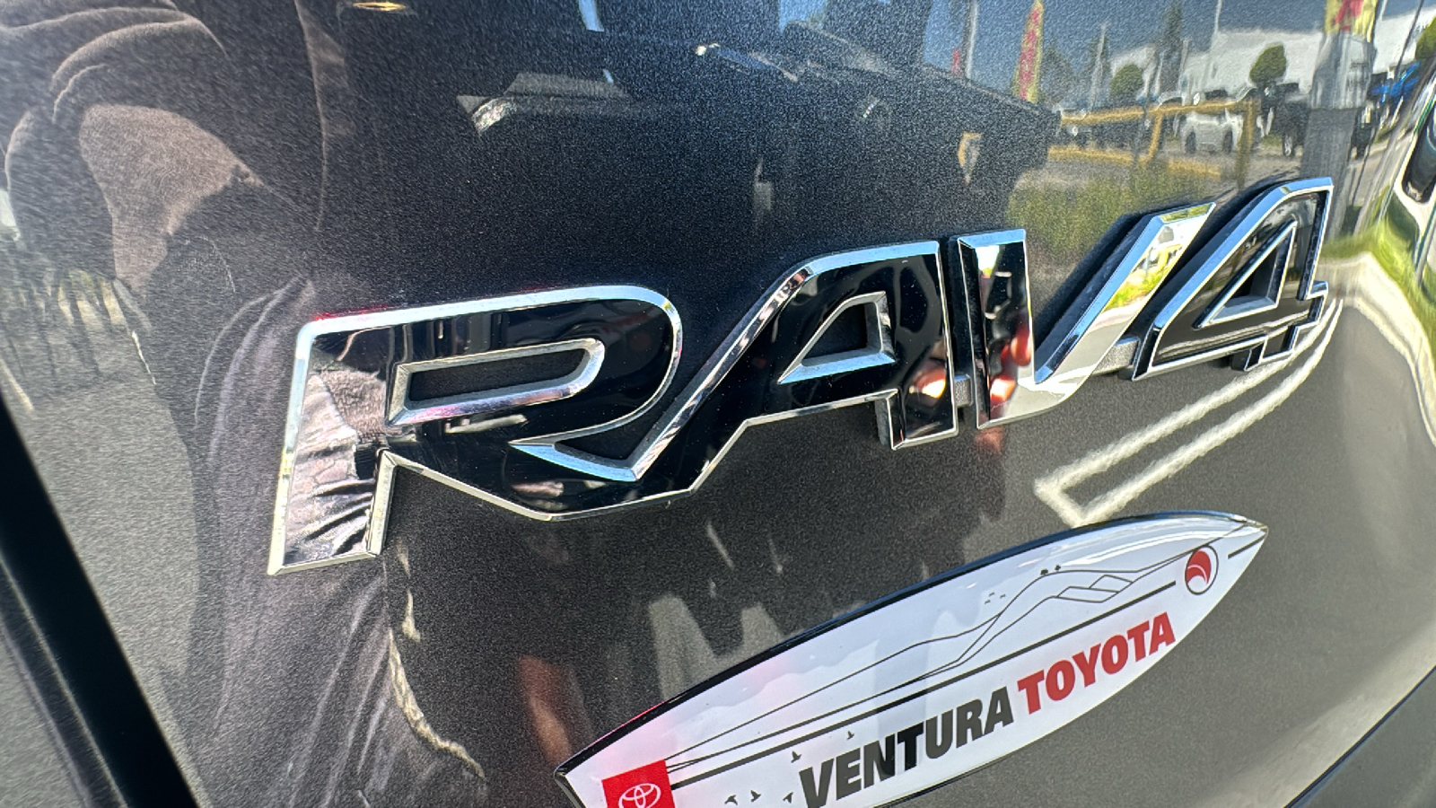 2023 Toyota RAV4 LE 25