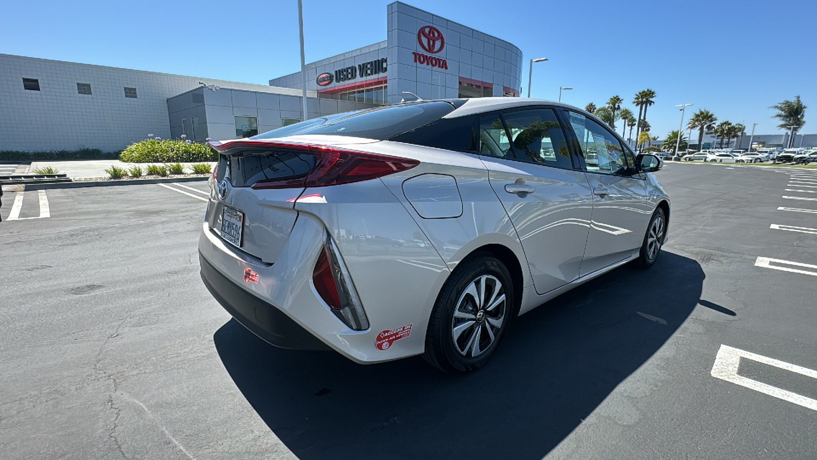 2018 Toyota Prius Prime Premium 3