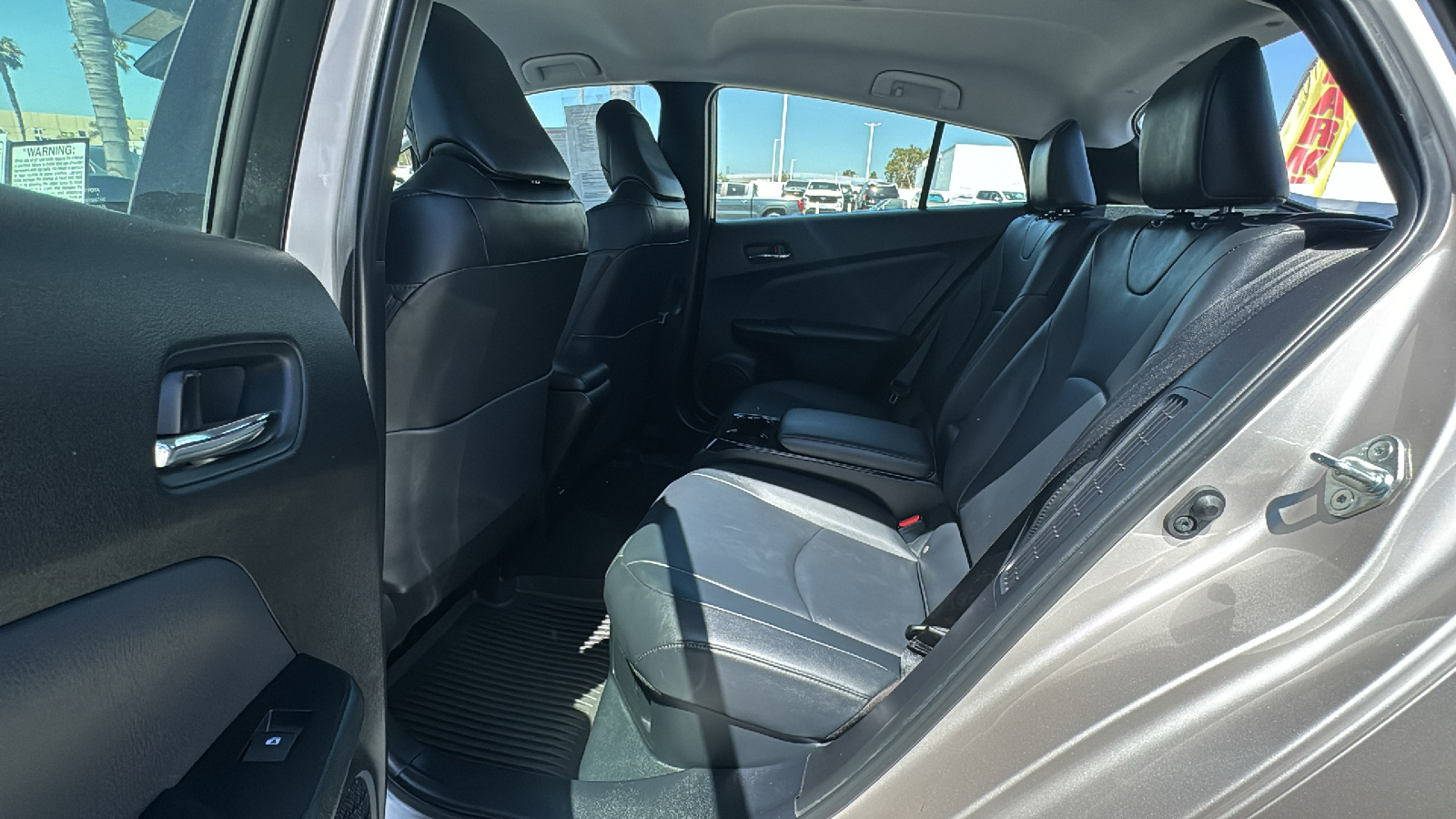 2018 Toyota Prius Prime Premium 17