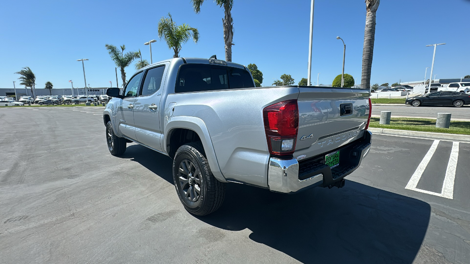 2022 Toyota Tacoma SR5 Double Cab 5 Bed V6 AT 5