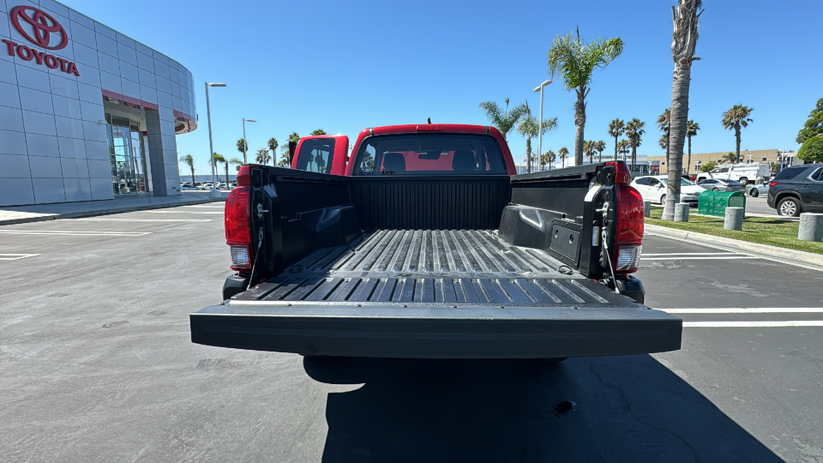 2023 Toyota Tacoma SR Access Cab 6 Bed I4 AT 10