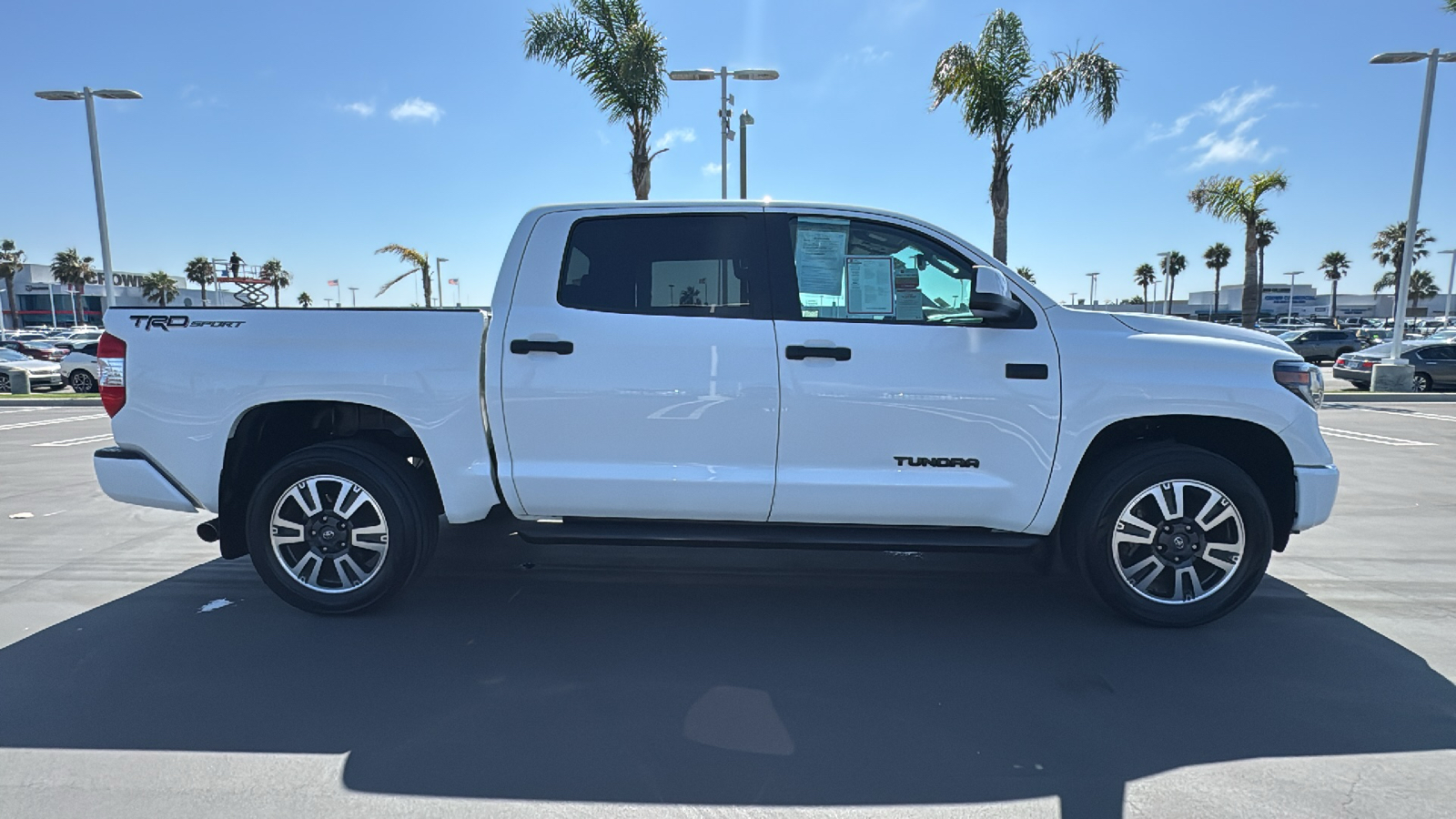 2021 Toyota Tundra SR5 CrewMax 5.5 Bed 5.7L 2