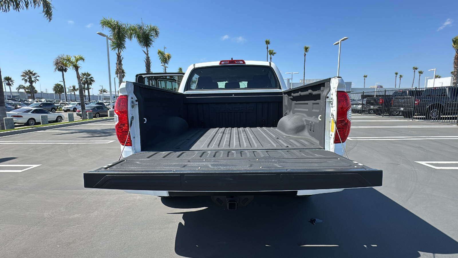 2021 Toyota Tundra SR5 CrewMax 5.5 Bed 5.7L 10