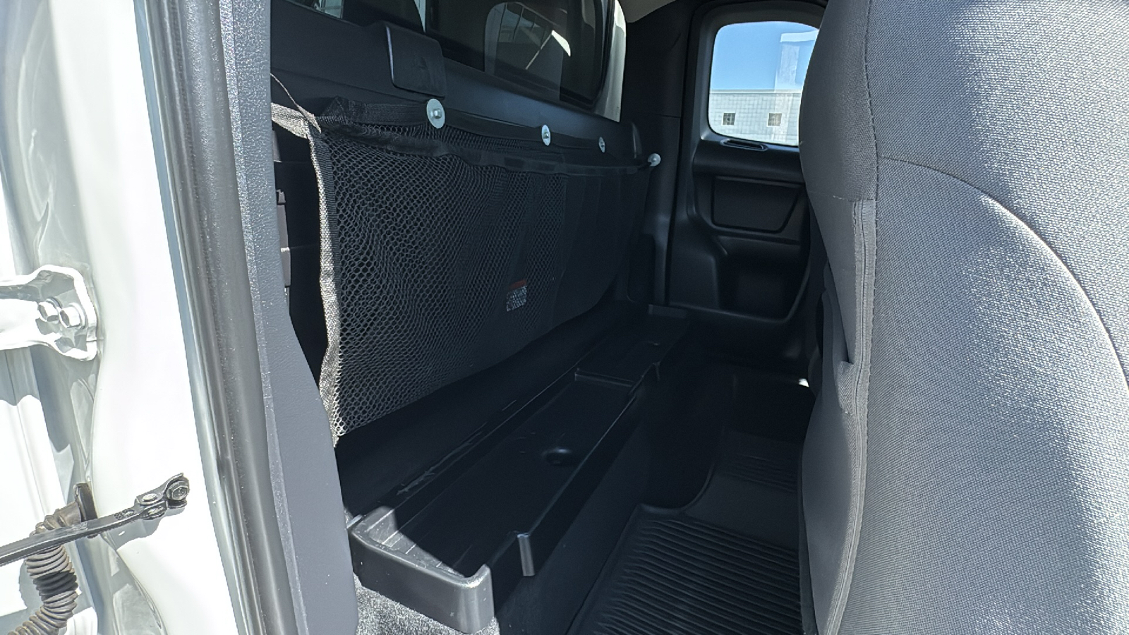 2020 Toyota Tacoma SR Access Cab 6 Bed I4 AT 17