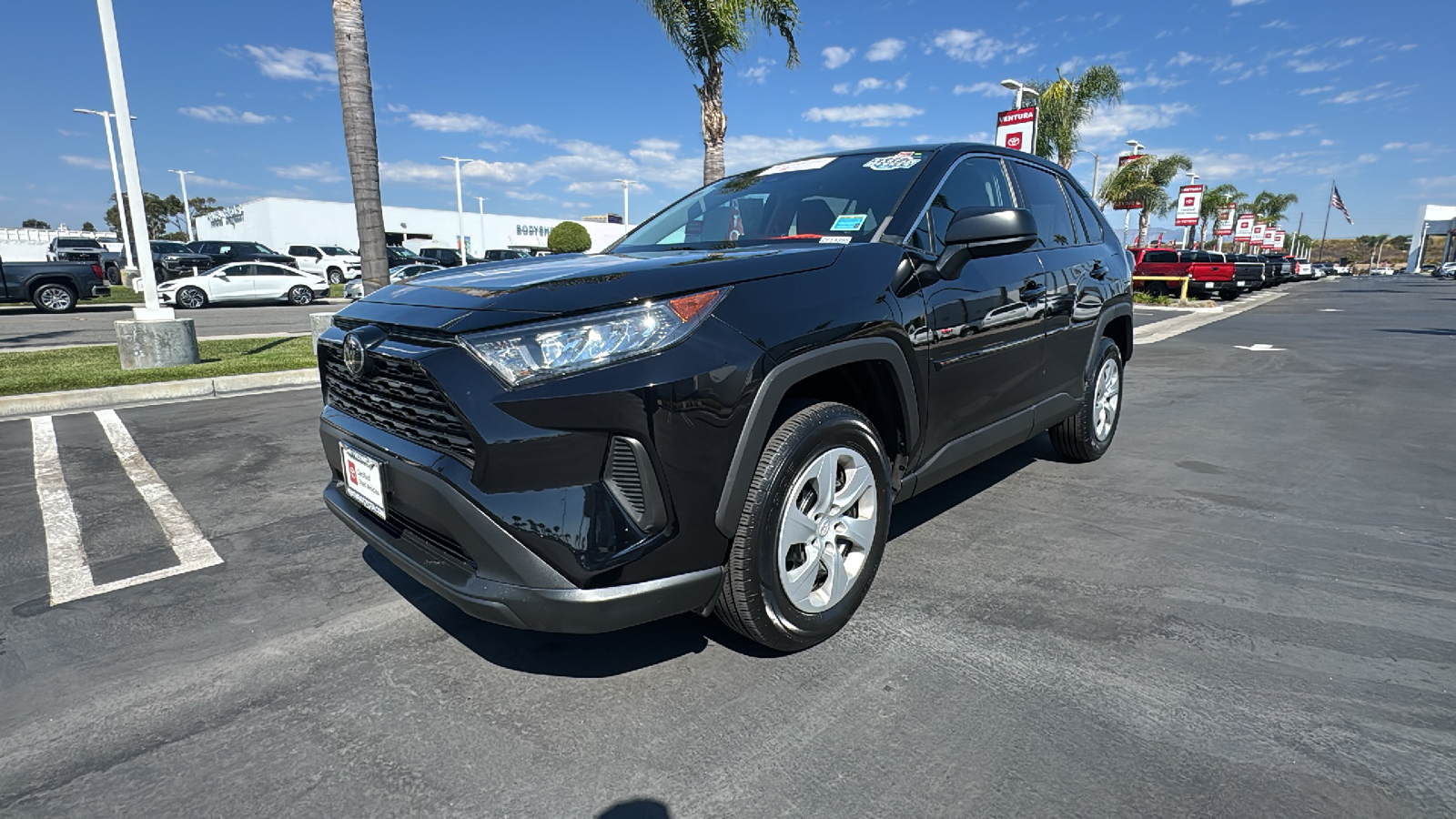 2022 Toyota RAV4 LE 7