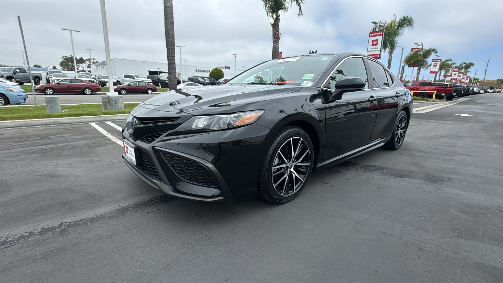 2021 Toyota Camry SE 7