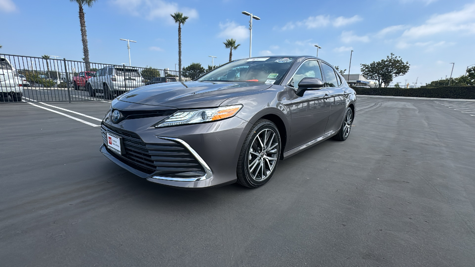 2023 Toyota Camry Hybrid XLE 7