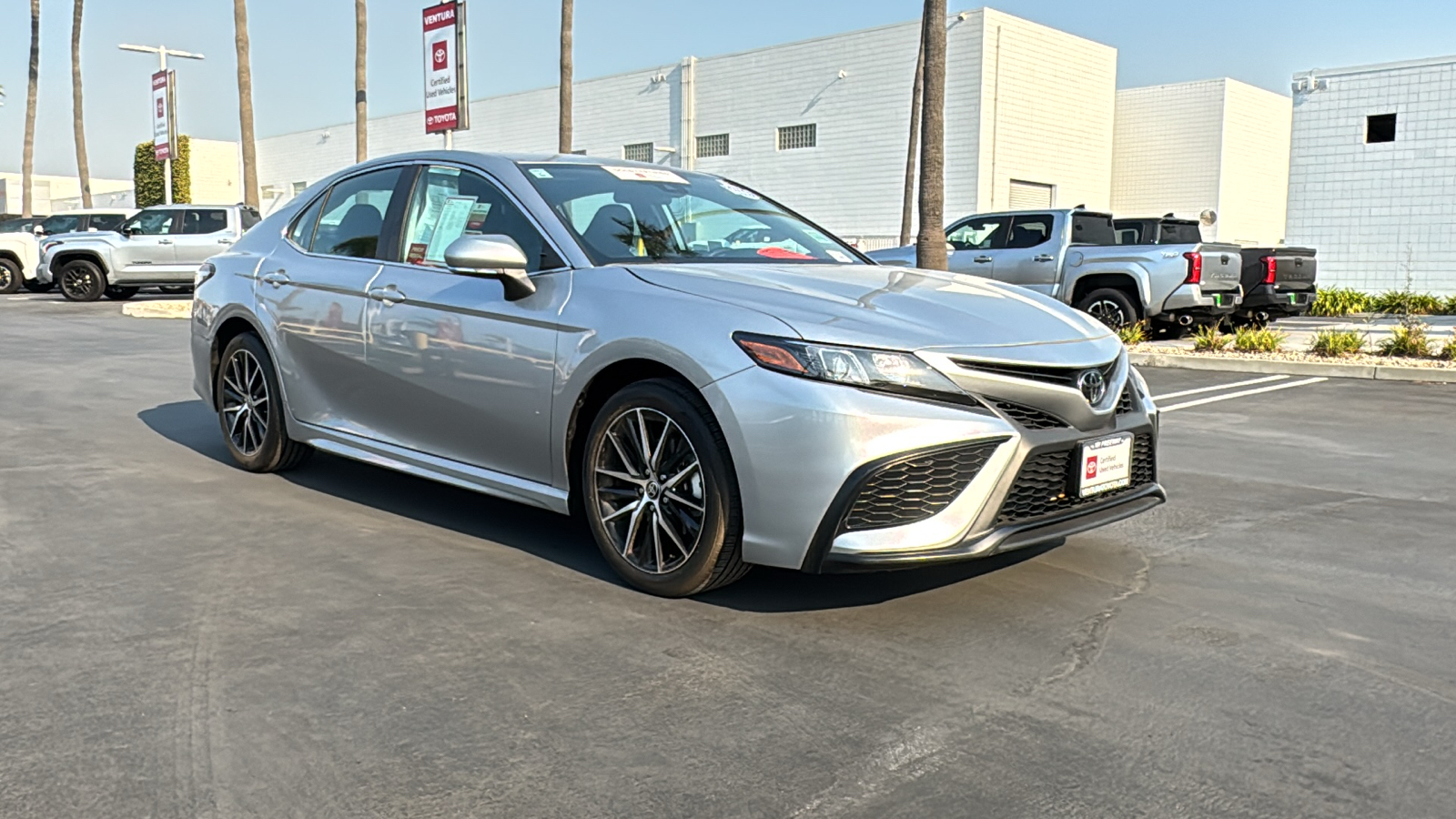 2024 Toyota Camry SE 1