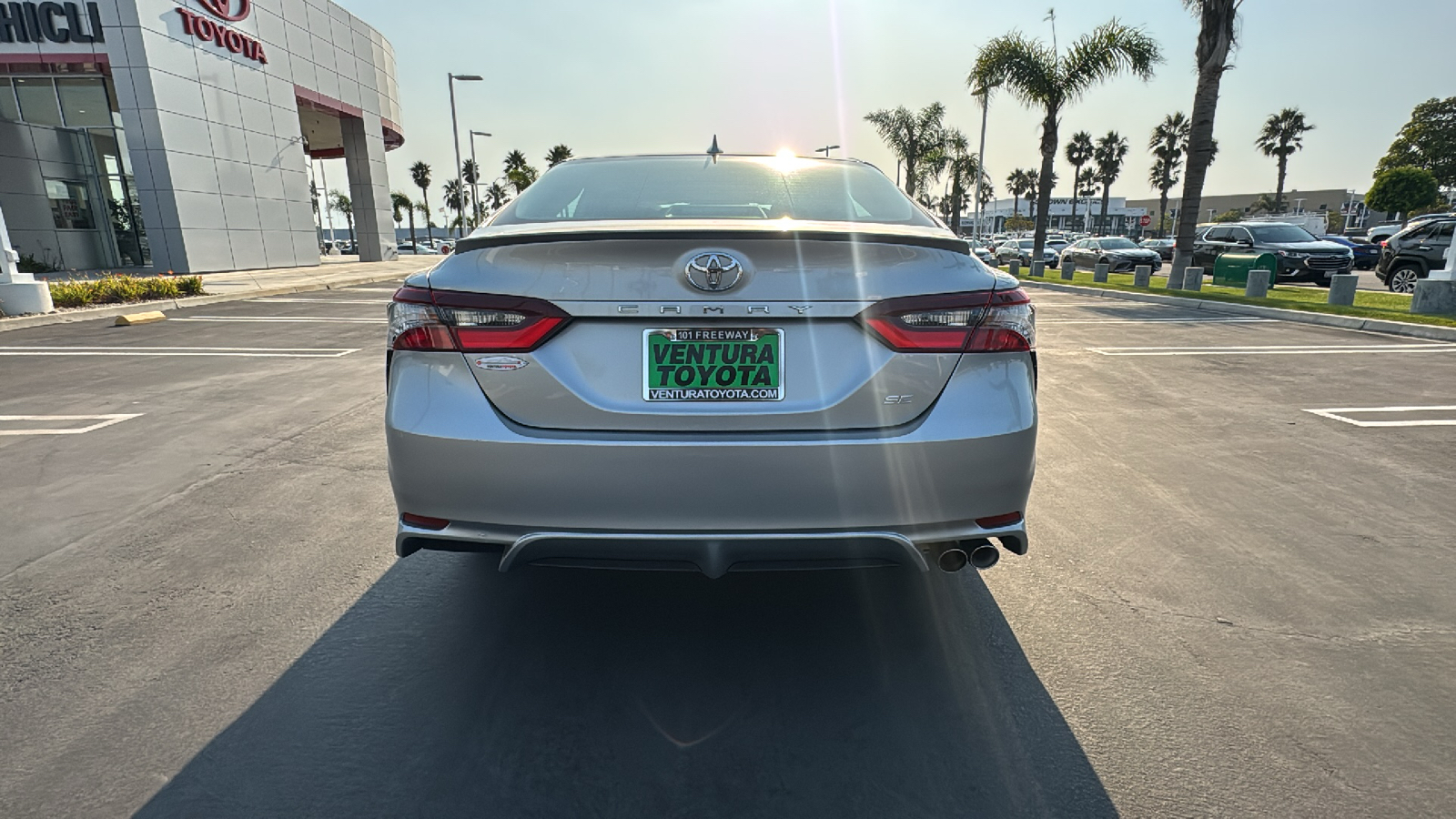 2024 Toyota Camry SE 4