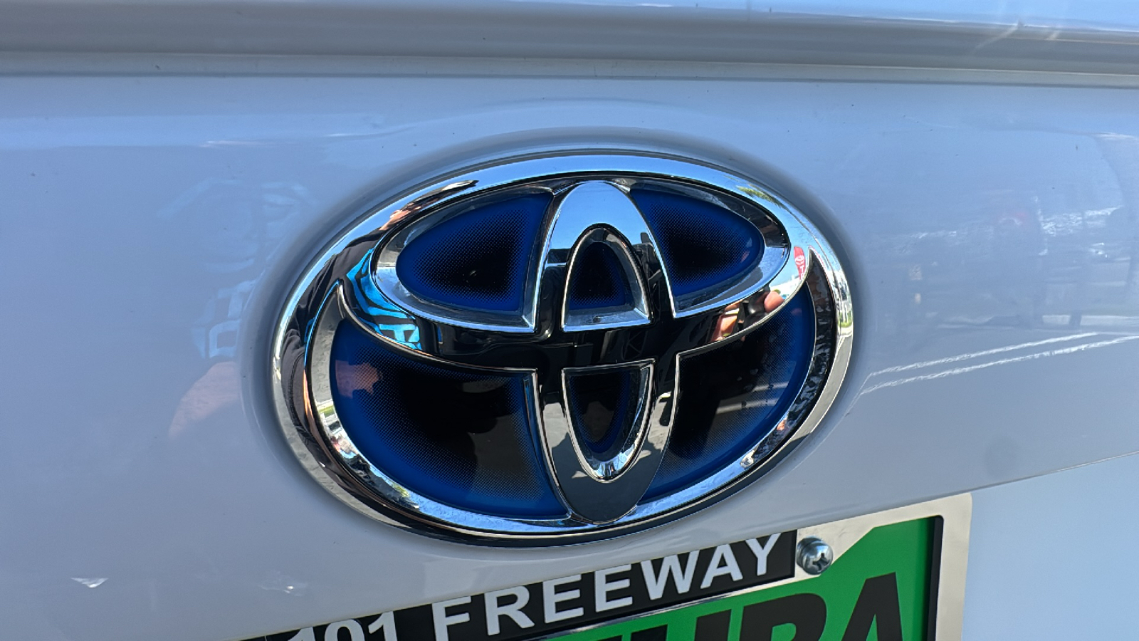 2024 Toyota RAV4 Hybrid LE 26