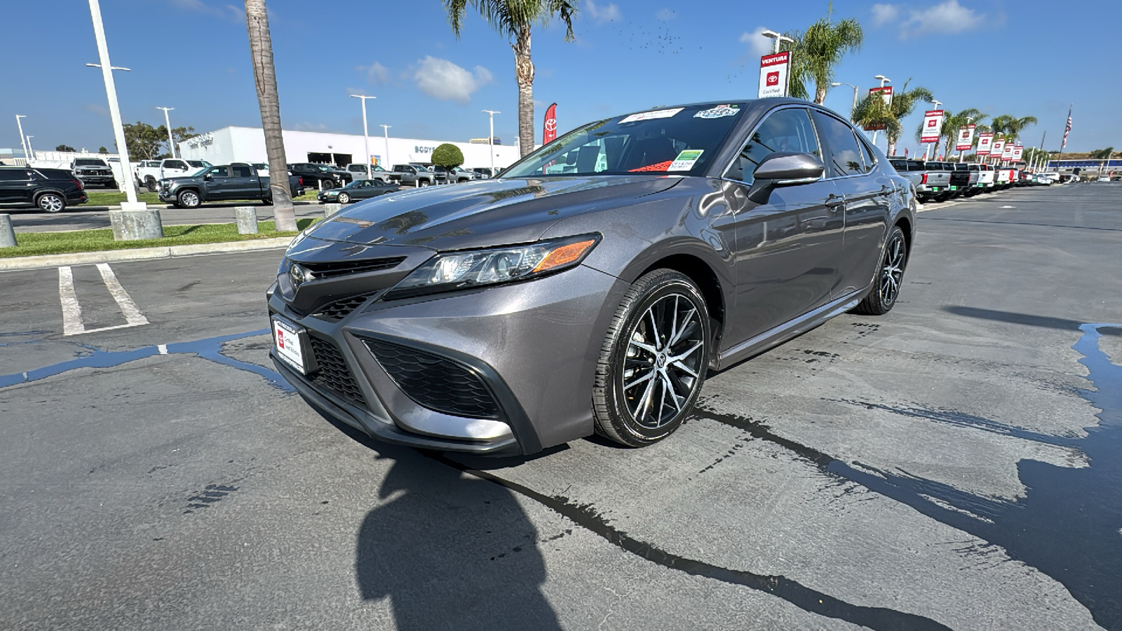 2023 Toyota Camry SE 7