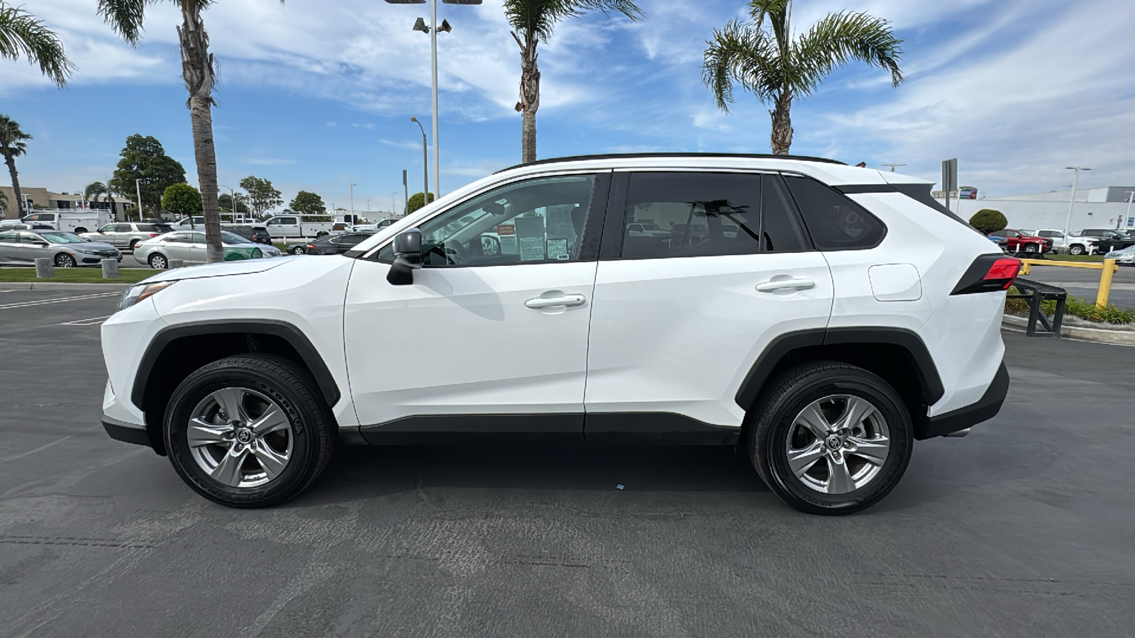 2024 Toyota RAV4 Hybrid LE 6