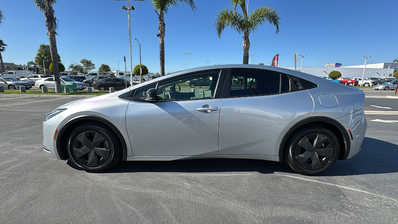 2023 Toyota Prius Prime SE 6