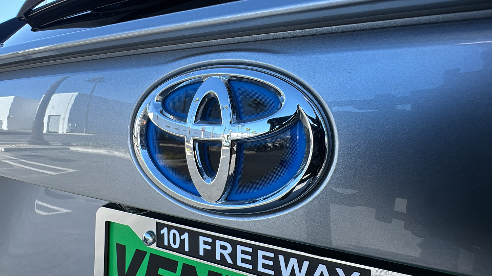 2024 Toyota RAV4 Hybrid LE 26