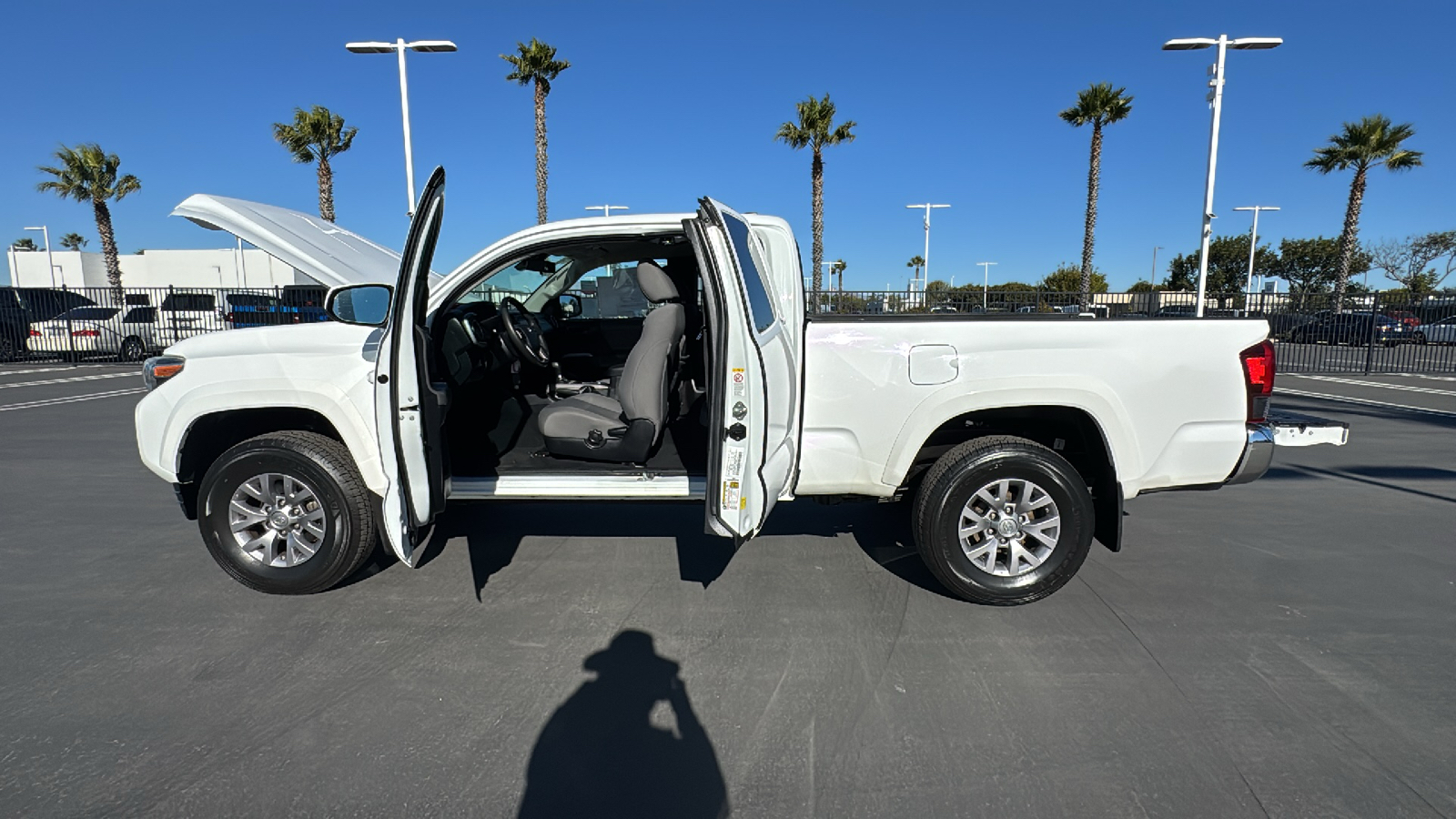 2018 Toyota Tacoma SR5 Access Cab 6 Bed I4 4x2 AT 11