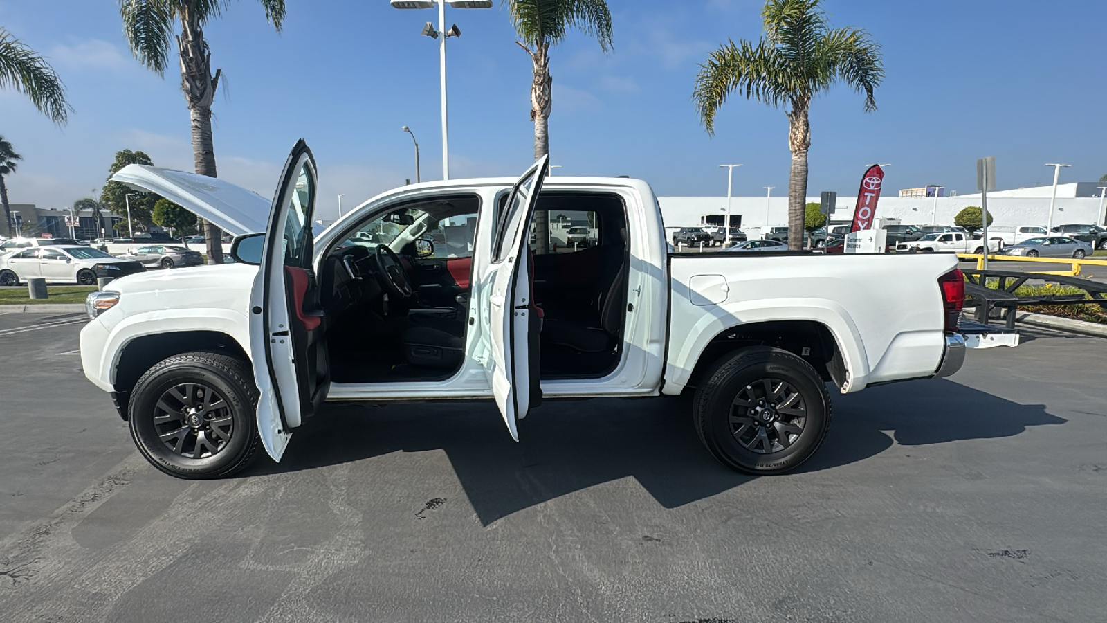 2022 Toyota Tacoma SR5 Double Cab 5 Bed V6 AT 11