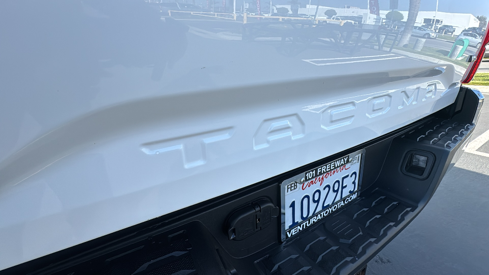 2022 Toyota Tacoma SR5 Double Cab 5 Bed V6 AT 26