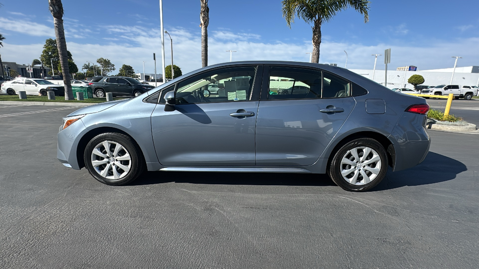 2023 Toyota Corolla Hybrid LE 6