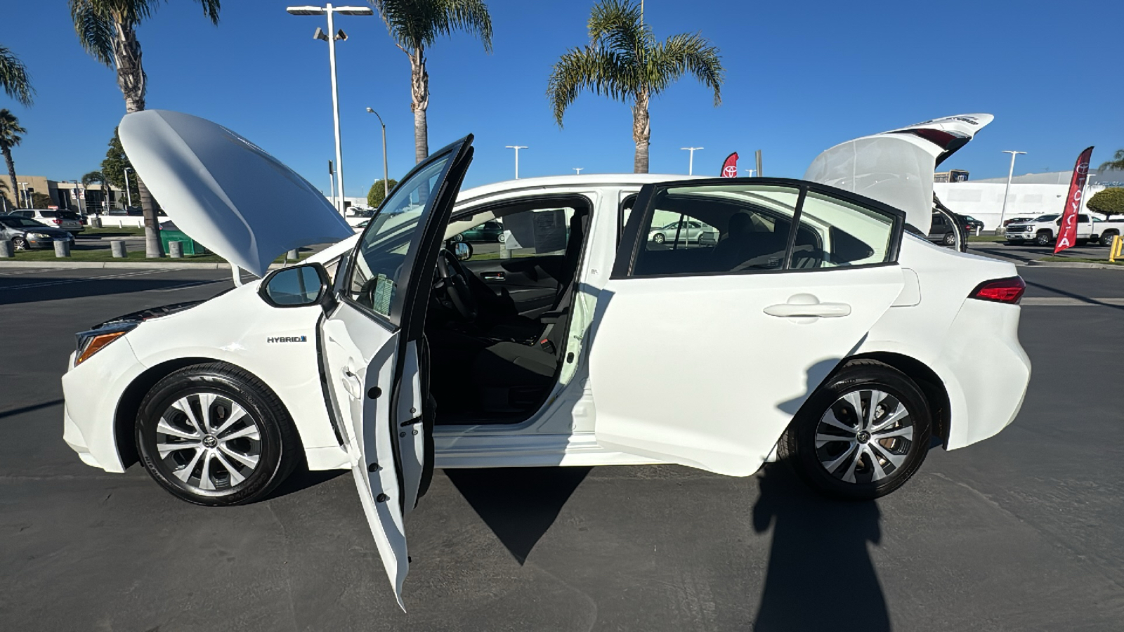 2021 Toyota Corolla Hybrid LE 11